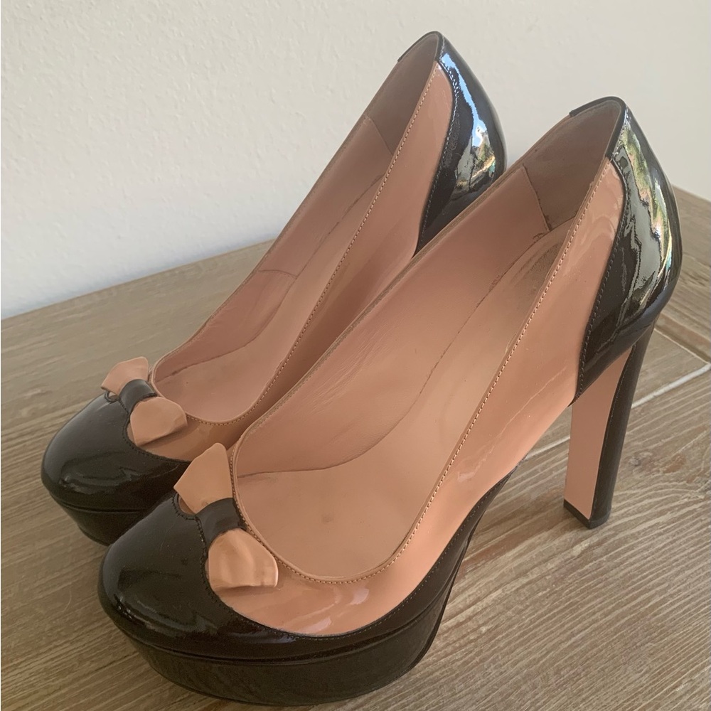 SZ 38 US 7.5 Red V Valentino 5” Platform Heels - Picture 1 of 12